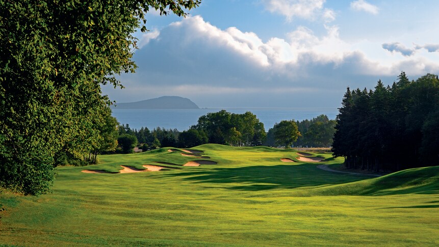 16. (13) Cape Breton Highlands Links