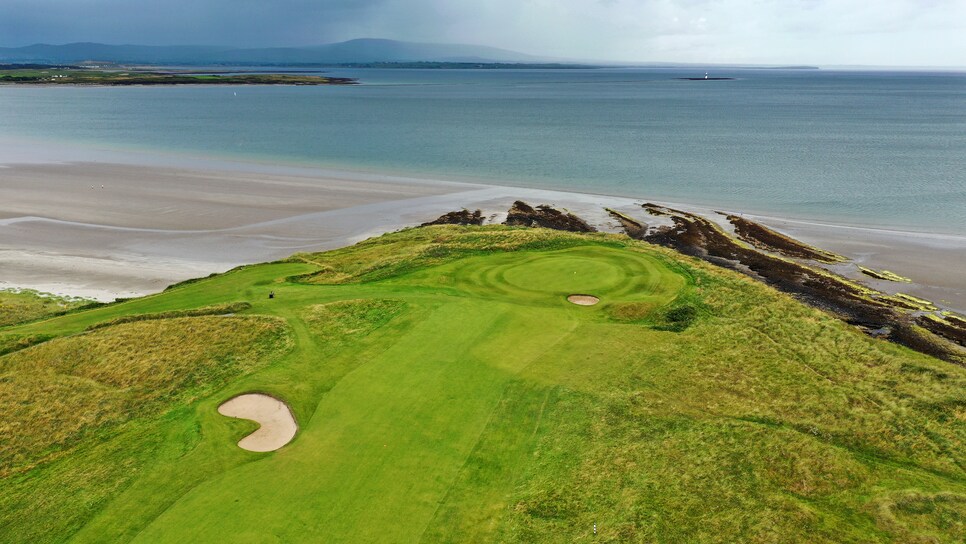 /content/dam/images/golfdigest/fullset/course-photos-for-places-to-play/CountySligo_12AerialFW_0631.jpg