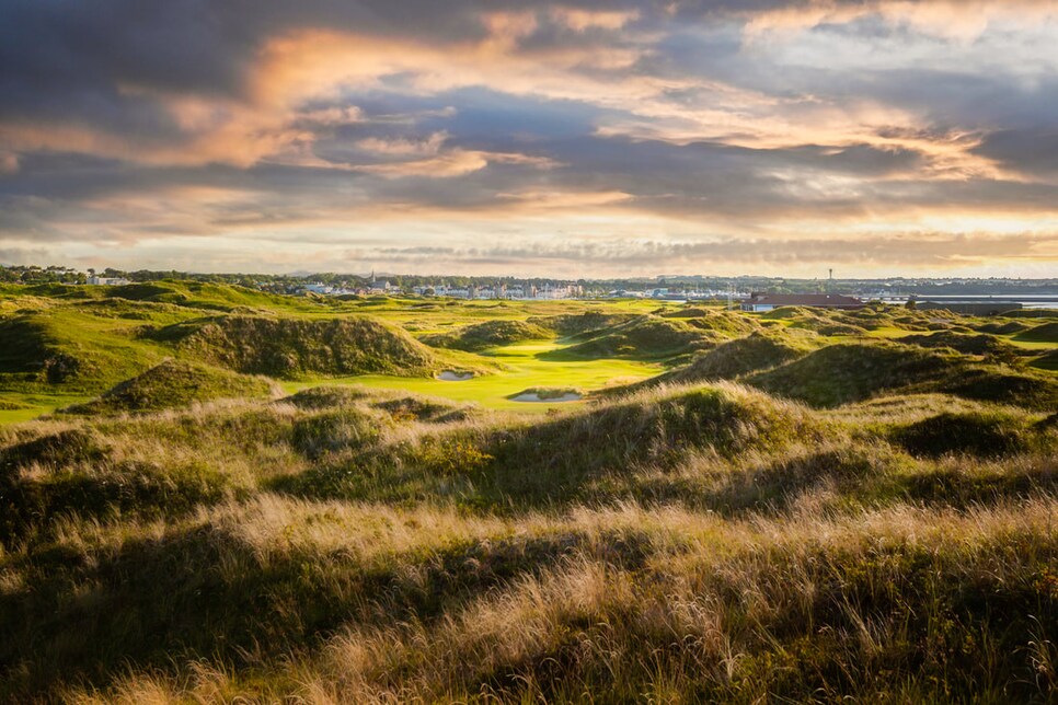 /content/dam/images/golfdigest/fullset/course-photos-for-places-to-play/island-golfclub-dublin-ireland.jpg