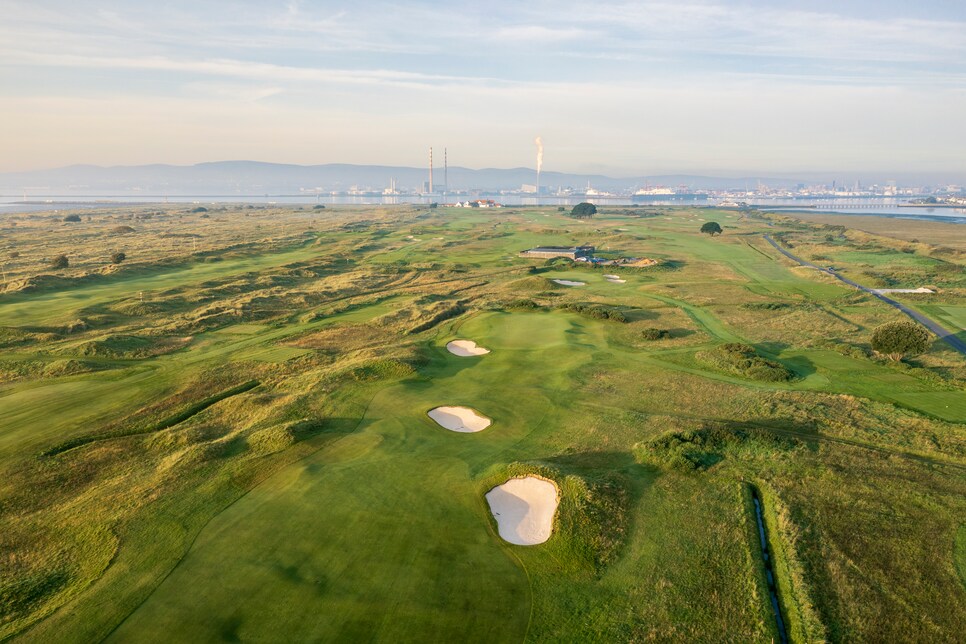 /content/dam/images/golfdigest/fullset/course-photos-for-places-to-play/royal-dublin-golf-club-eleventh-ireland.jpg