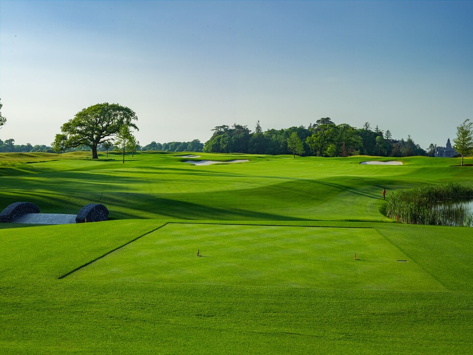 /content/dam/images/golfdigest/fullset/course-photos-for-places-to-play/adare-manor-ireland-eighth-hole.jpg