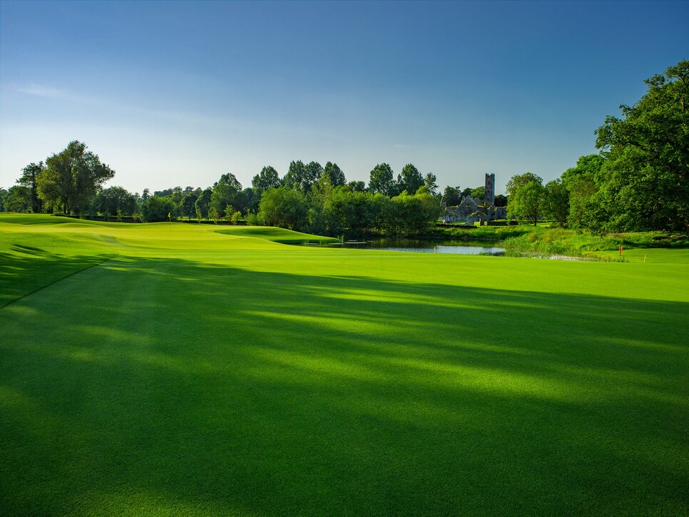 /content/dam/images/golfdigest/fullset/course-photos-for-places-to-play/adare-manor-ireland-fourteenth-hole.jpg