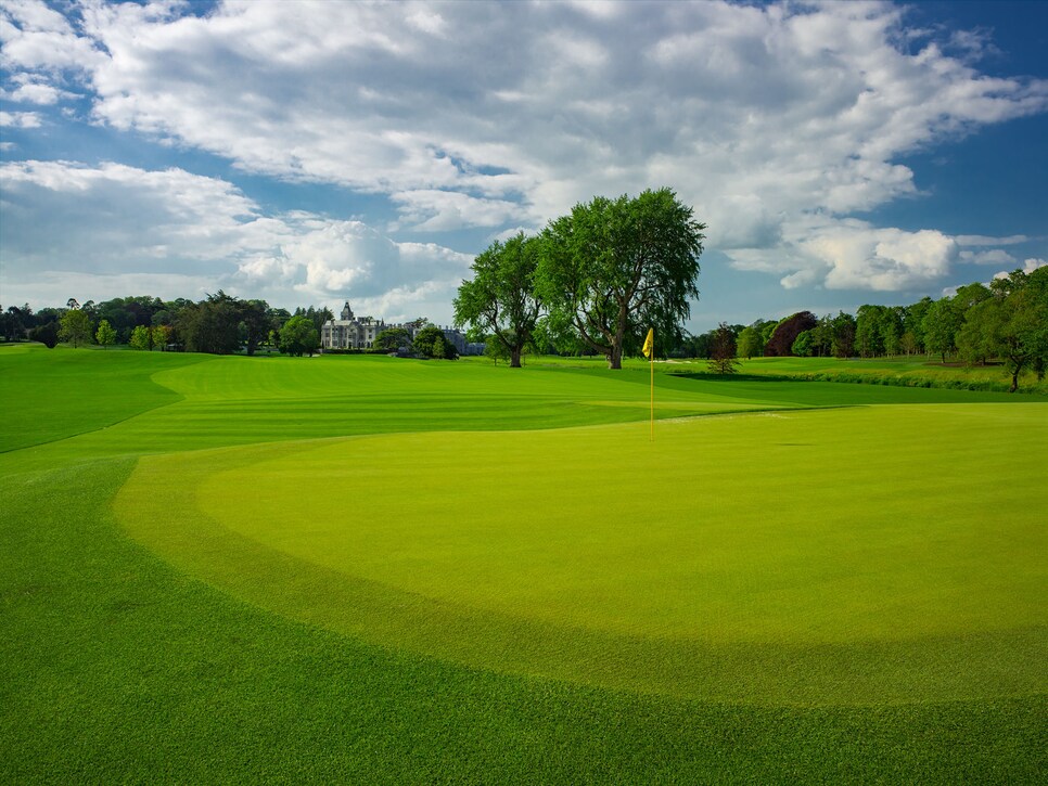 /content/dam/images/golfdigest/fullset/course-photos-for-places-to-play/adare-manor-ireland-tenth-hole.jpg